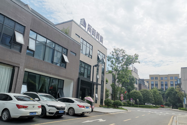 �ɹ����� ����Ļ�� �Wվ��˾�����İ��ͬ